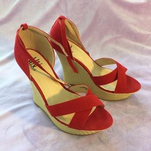 Gorgeously tall wedges!